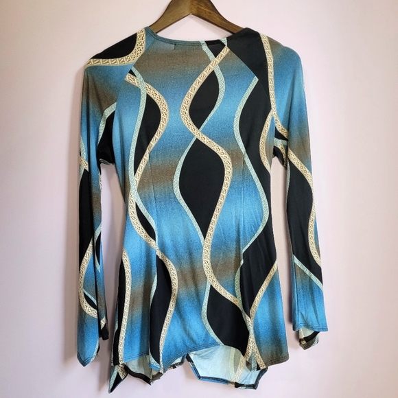 Belted Blouse - Picture 3 of 4